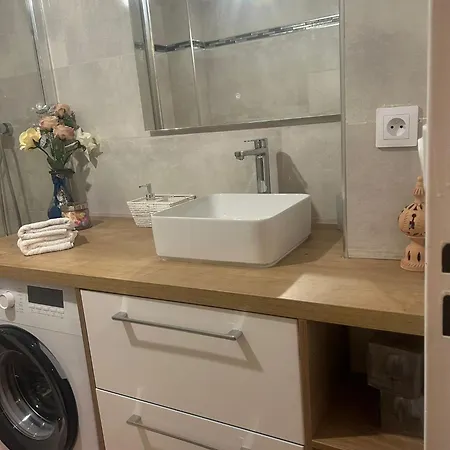 A Louer Appartement *